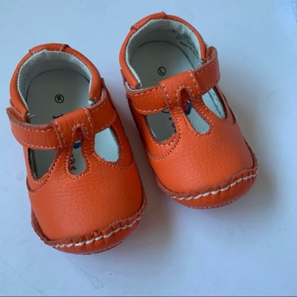 NIB RileyRoos Savannah in Tangerine Baby Shoes Size 3-6 Months Size 3 - 4